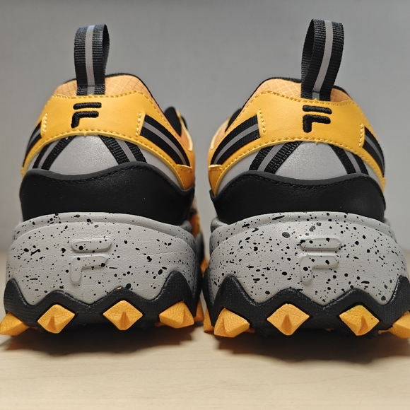 FILA Oakmont Trail Sneakers – Brand New with Tags - Picture 7 of 17